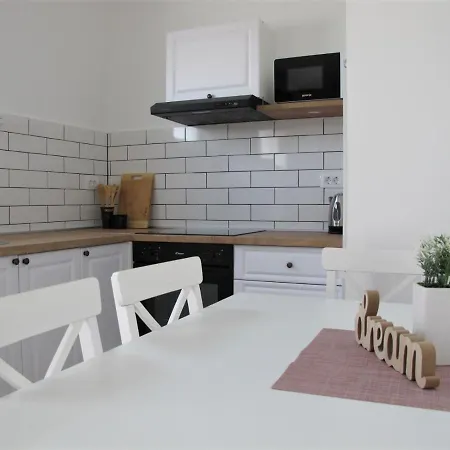 Seaeye Apartman